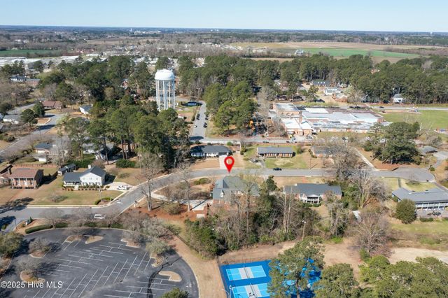 1301 Par Drive, Kinston, NC 28504