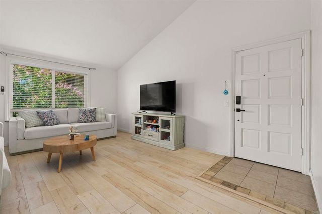 7003 Saranac Street 203, San Diego, CA 92115