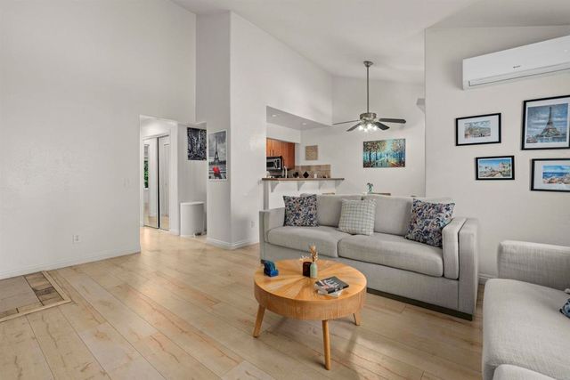 7003 Saranac Street 203, San Diego, CA 92115