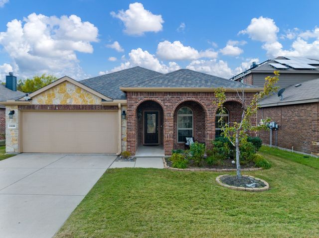 1120 Cheyenne Drive, Aubrey, TX 76227