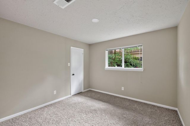 1915 Seven Oaks Drive, Kingwood, TX 77339
