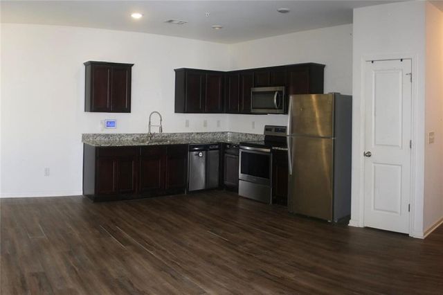 1625 Honeysuckle Path, Conyers, GA 30012