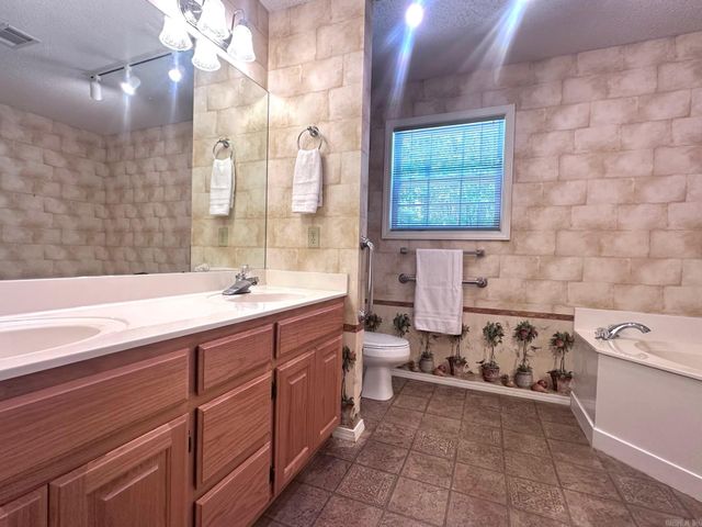 3 Peral Way, Hot Springs, AR 71909