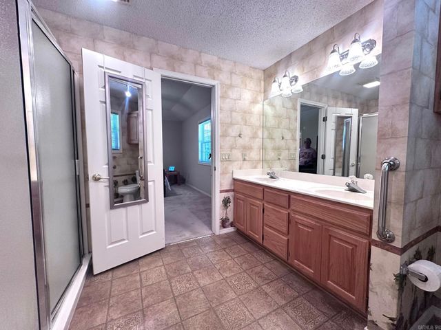 3 Peral Way, Hot Springs, AR 71909