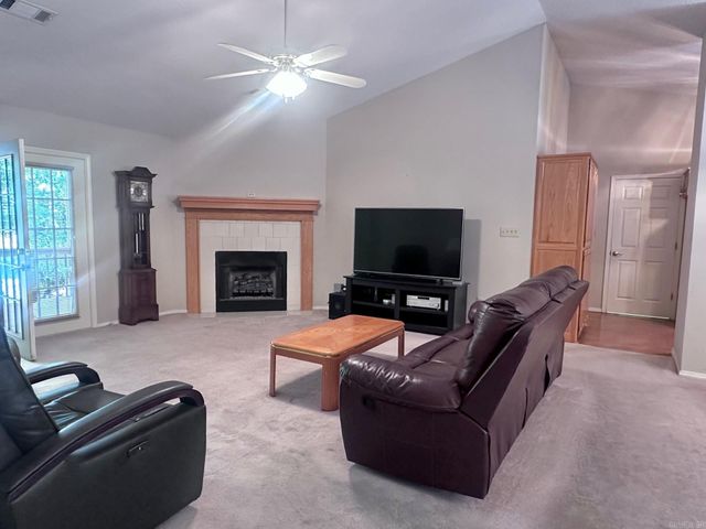 3 Peral Way, Hot Springs, AR 71909