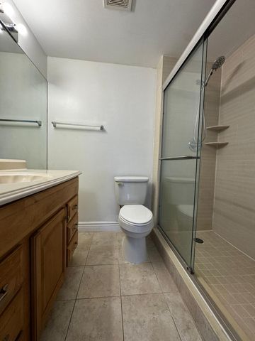 5444 JUBILEE Way 216, Margate, FL 33063