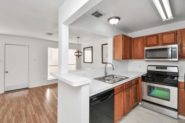 2318 Poco Drive, Missouri City, TX 77489