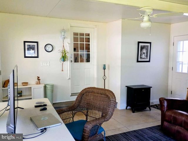 458 CRANBERRY DR, Williamstown, NJ 08094