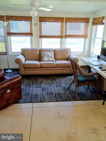 458 CRANBERRY DR, Williamstown, NJ 08094