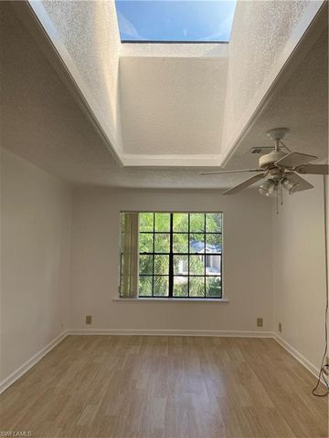 5294 Treetops DR I-203, Naples, FL 34113