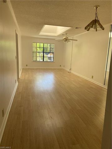 5294 Treetops DR I-203, Naples, FL 34113