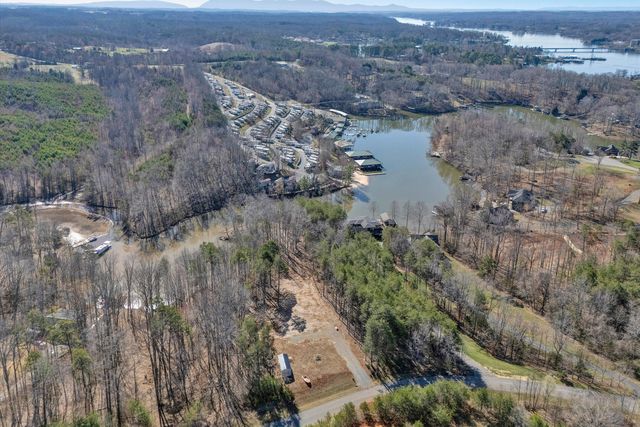 Lot 10 Bridgewater LN, Moneta, VA 24121