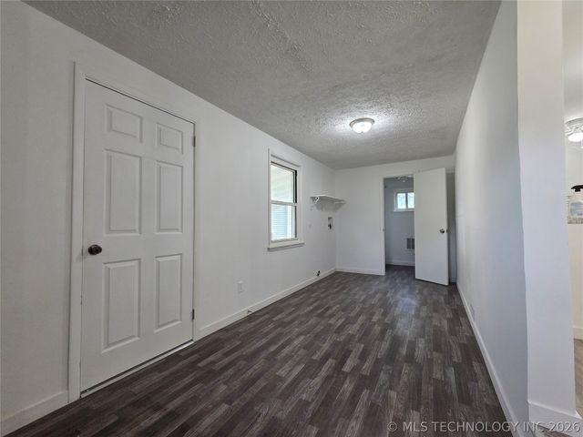 216 N Pine Street, Oologah, OK 74053