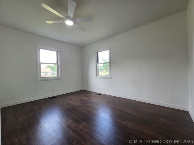 216 N Pine Street, Oologah, OK 74053