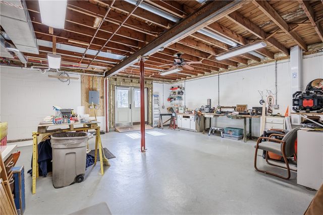 416 Thayer Road, Perinton, NY 14450