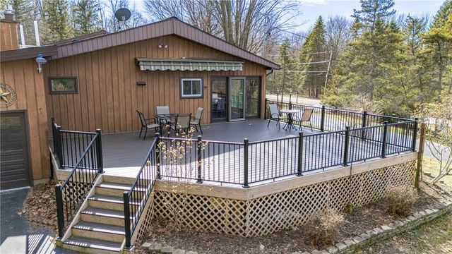 416 Thayer Road, Perinton, NY 14450