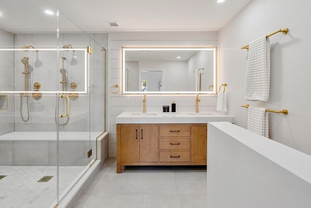 62 Summit Avenue, Sharon, MA 02067
