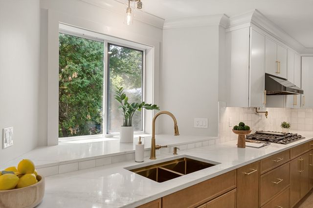 62 Summit Avenue, Sharon, MA 02067