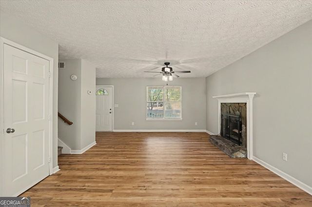 210 Burnt Hickory Drive, Dallas, GA 30132