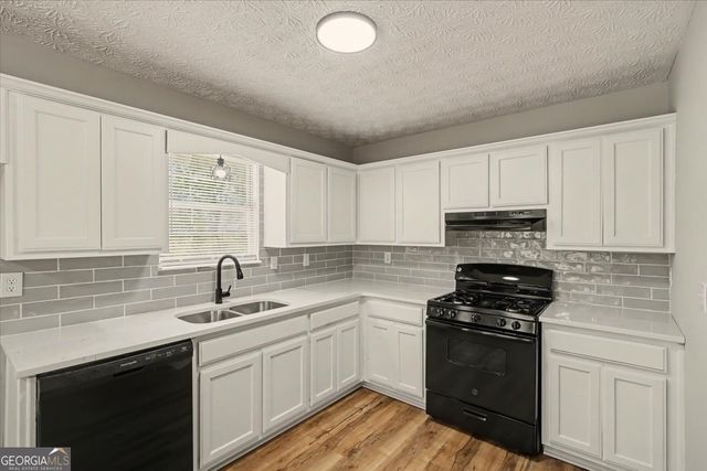 210 Burnt Hickory Drive, Dallas, GA 30132