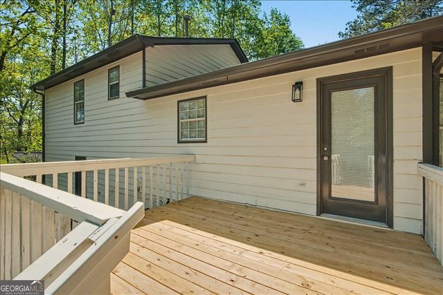 210 Burnt Hickory Drive, Dallas, GA 30132