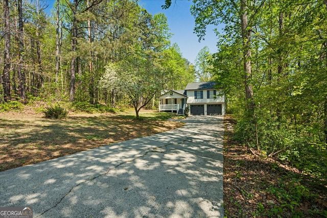 210 Burnt Hickory Drive, Dallas, GA 30132