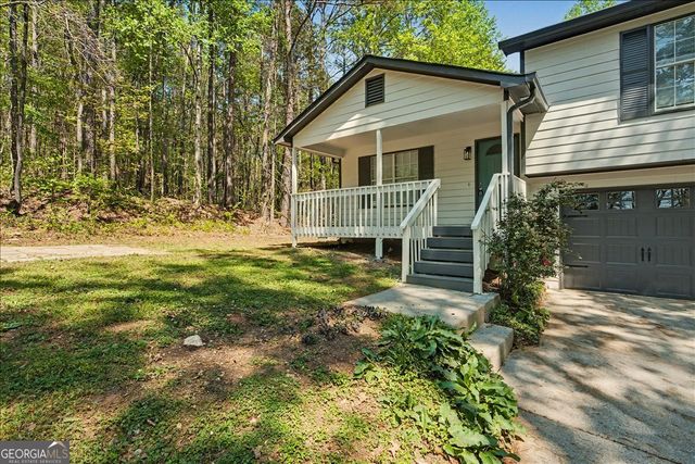 210 Burnt Hickory Drive, Dallas, GA 30132