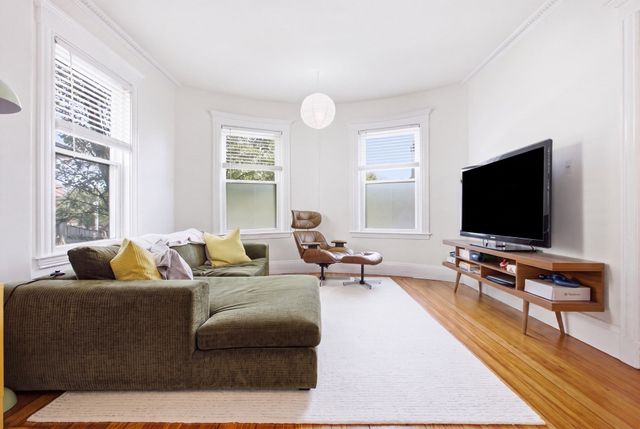 199 E Cottage St 1, Boston, MA 02125
