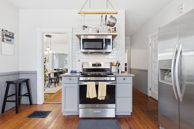 199 E Cottage St 1, Boston, MA 02125