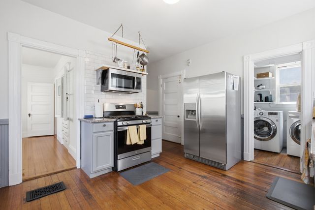 199 E Cottage St 1, Boston, MA 02125