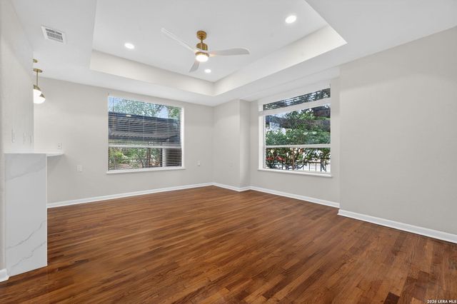 1635 W Mulberry Ave Apt 101, San Antonio, TX 78201