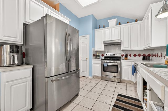 8918 Rustling Leaves Road, Houston, TX 77083