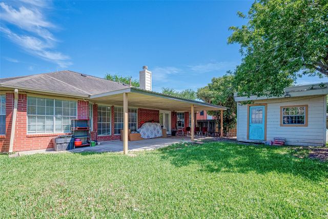 8918 Rustling Leaves Road, Houston, TX 77083