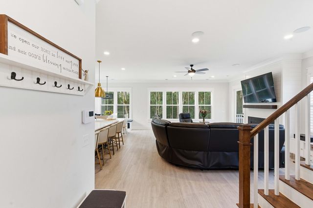 1081 Capersview Court, Awendaw, SC 29429