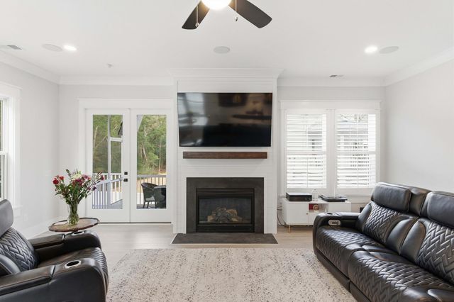 1081 Capersview Court, Awendaw, SC 29429