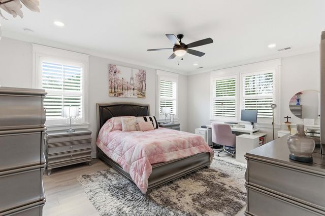 1081 Capersview Court, Awendaw, SC 29429