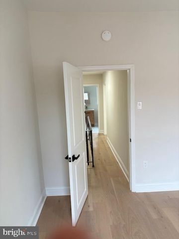 321 EMILY ST, Philadelphia, PA 19148