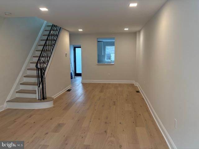 321 EMILY ST, Philadelphia, PA 19148