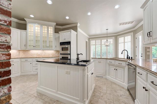 6000 Bronte Way, Edmond, OK 73034