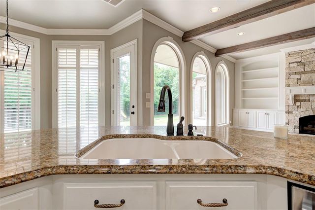 6000 Bronte Way, Edmond, OK 73034