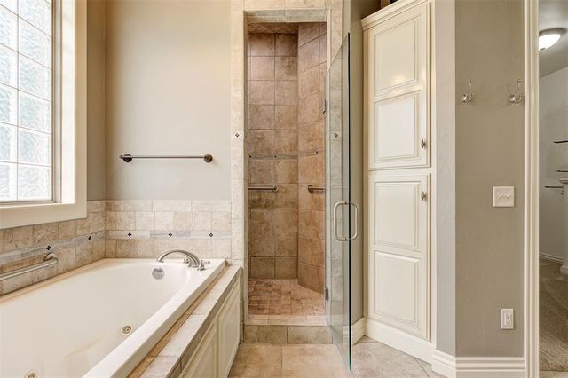 6000 Bronte Way, Edmond, OK 73034