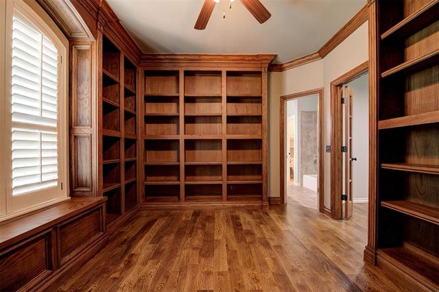 6000 Bronte Way, Edmond, OK 73034