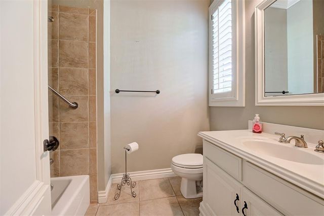 6000 Bronte Way, Edmond, OK 73034