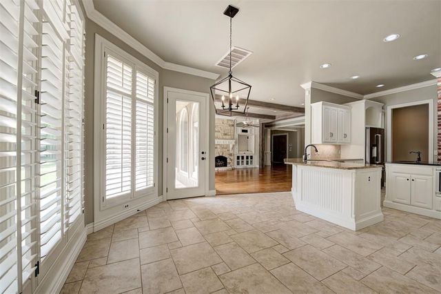 6000 Bronte Way, Edmond, OK 73034