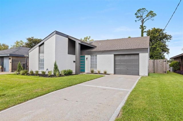 4012 Brentwood Lane, Lake Charles, LA 70605