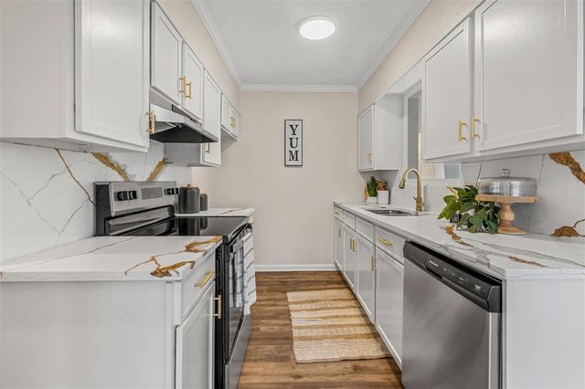 4012 Brentwood Lane, Lake Charles, LA 70605