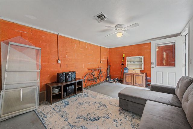 3 Campbell Lane, Bella Vista, AR 72715