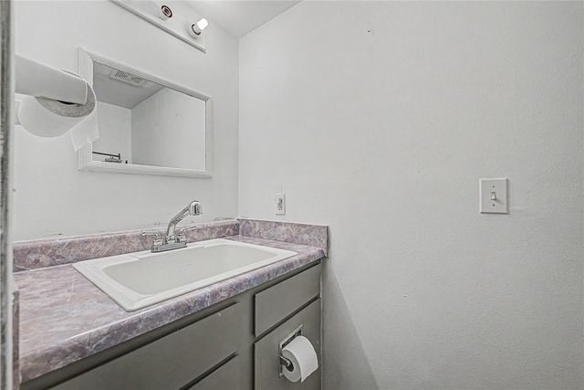 3 Campbell Lane, Bella Vista, AR 72715