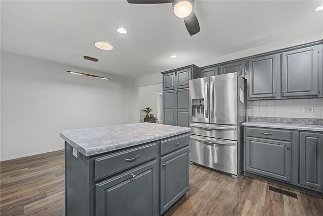 3 Campbell Lane, Bella Vista, AR 72715
