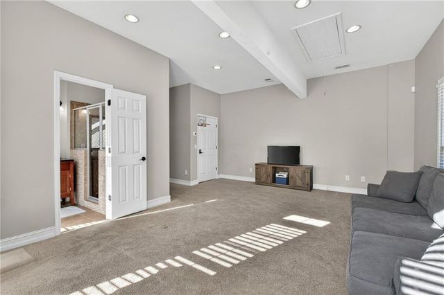 16 Stratford Lane, Cartersville, GA 30120
